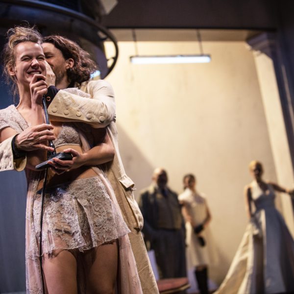 Préambules / La DOUBLE inconstance