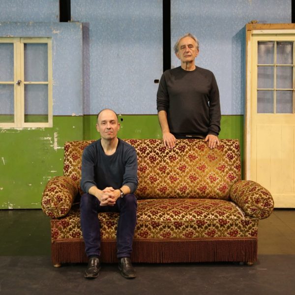 Je me souviens <i>Le Ciel est loin la terre aussi</i>