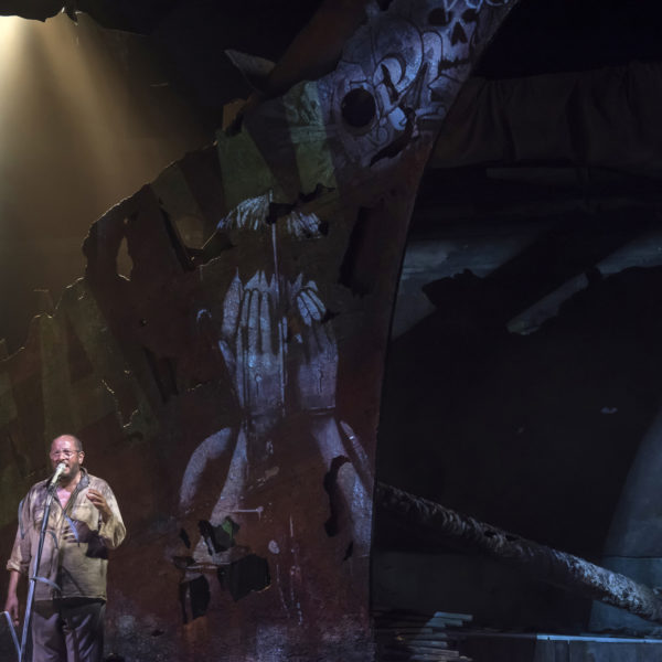 Bord de scène / Les Naufragés