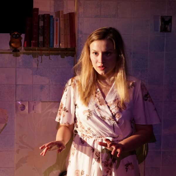 Bord de scène / J&rsquo;ai rêvé d&rsquo;un cafard…