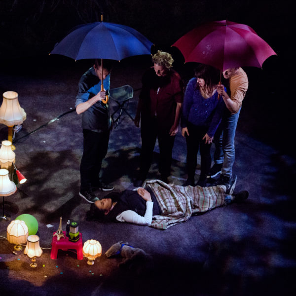 Bord de scène / Nous dans le désordre