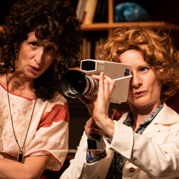 Delphine et Carole