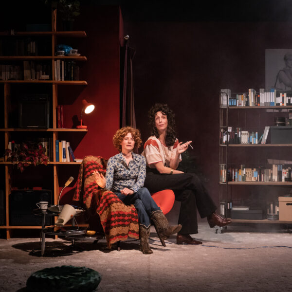 Bord de scène / Delphine et Carole