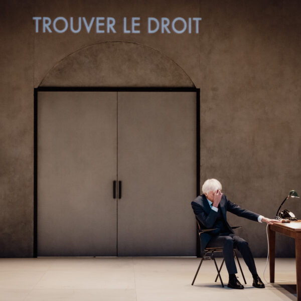 Préambule / Grand-peur et misère du IIIe Reich