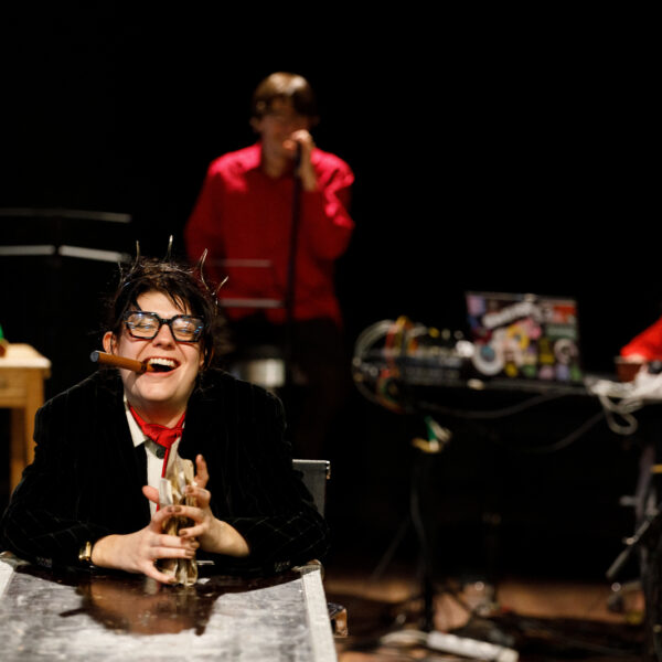 12 000 / Présentations publiques